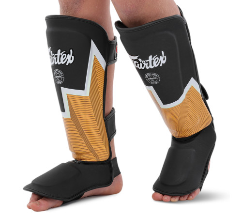 Защита голени и стопы Муай Тай, ММА, Кикбоксинг кожаная FAIRTEX S-L цвета в ассортименте