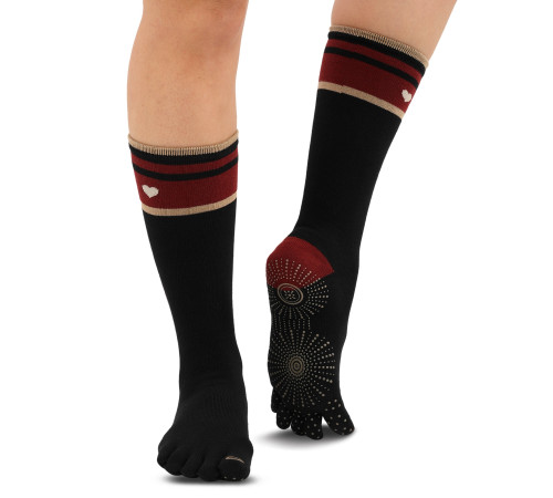 Гольфи для йоги та пілатесу із закритими пальцями нековзні BLOOM YOGA SOCKS розмір 36-41 кольори в асортименті