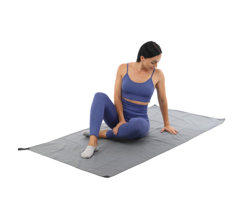 Полотенце спортивное антибактериальное ANTIBACTERIAL TOWEL 4Monster 90x180см цвета в ассортименте