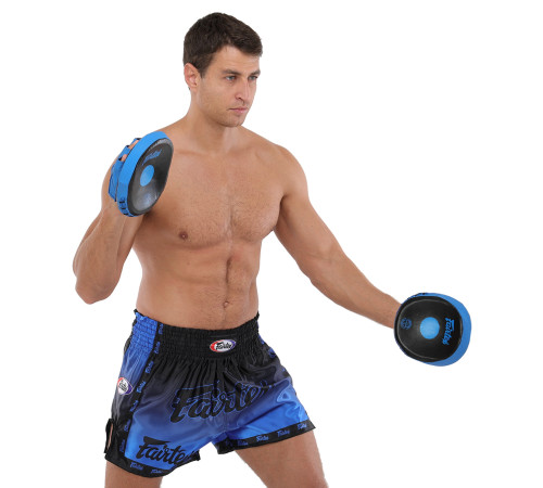 Міні-лапа боксерська зігнута тренувальна шкіра FAIRTEX 20x17x4.5см 2штуки кольори в асортименті