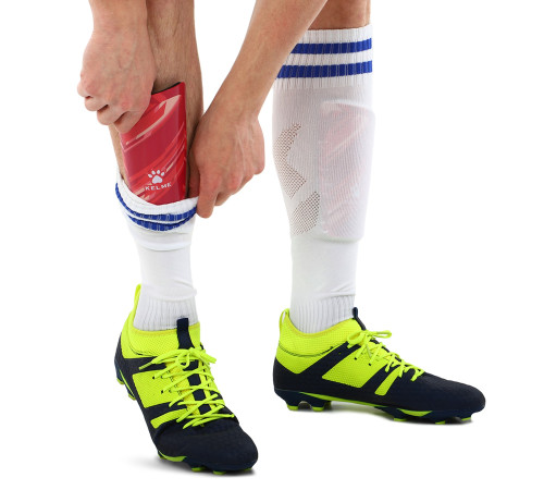 Щитки футбольні KELME S-M червоний