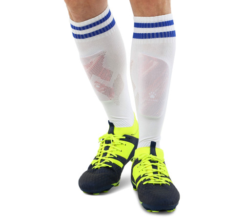 Щитки футбольні KELME S-M червоний