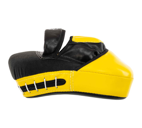 Лапа боксерська вигнута тренувальна шкіра BOXER элит 23х19х4,5см 2штуки кольори в асортименті
