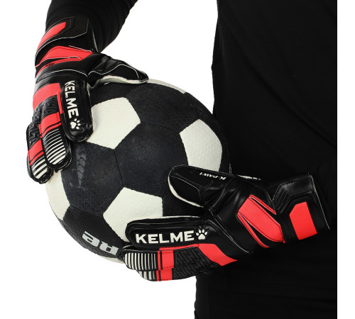 Рукавиці воротарські професійні KELME розмір 7-12 чорний-червоний